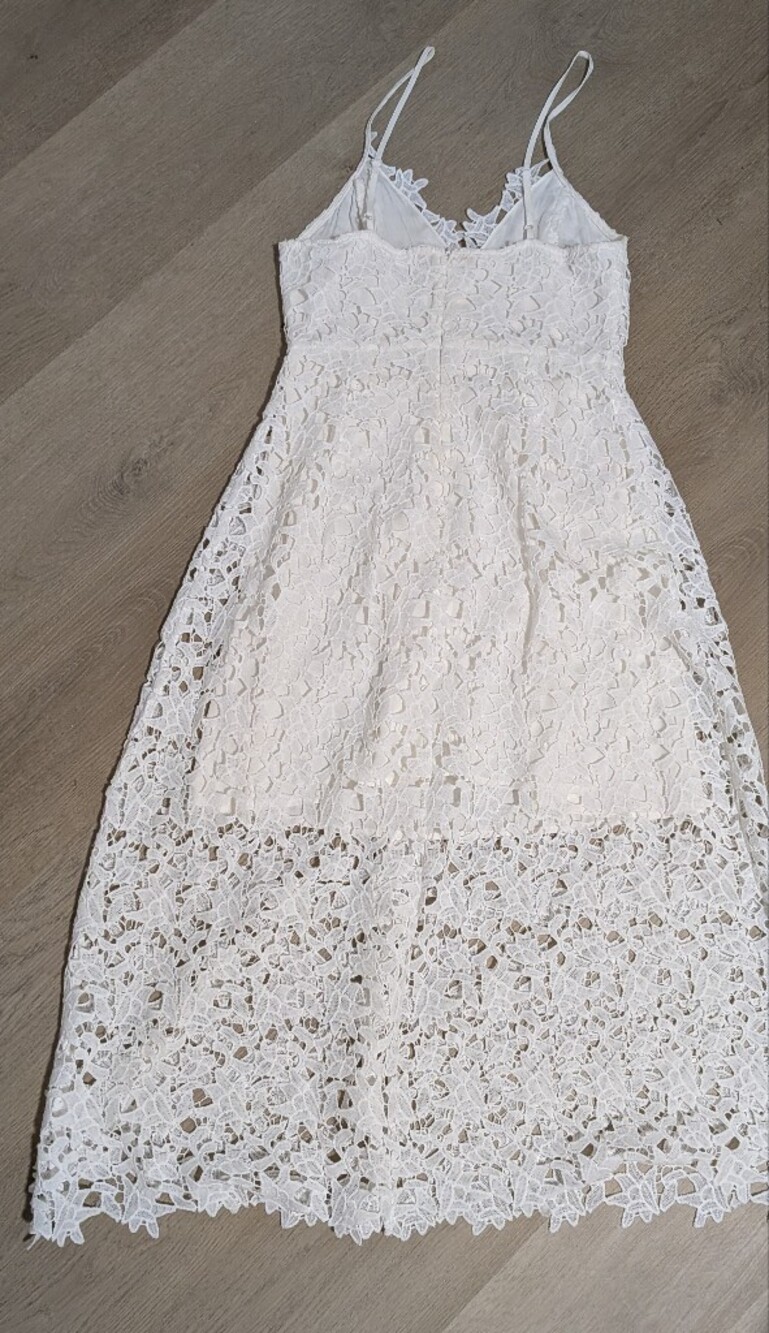 Gorgeous White Floral Lace Spaghetti Strap Midi/Maxi Dress Size M Astr The Label - Picture 4 of 6